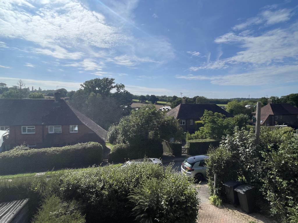 Lot: 168 - SEMI-DETACHED HOUSE FOR IMPROVEMENT - View from front bedroom in semi for improvement